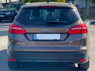 Ford Focus foto 7