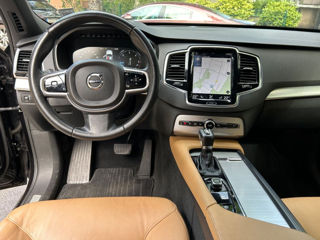 Volvo XC90 foto 9