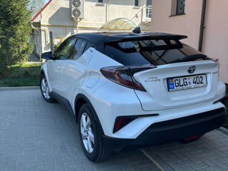 Toyota C-HR foto 6