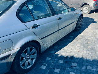 BMW 3 Series foto 7