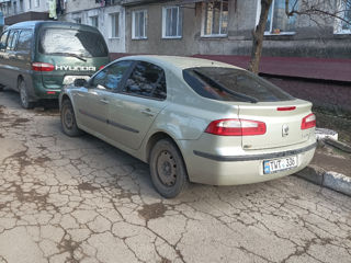 Renault Laguna foto 3