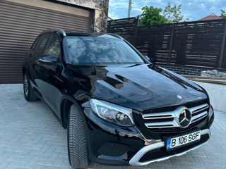 Mercedes GLC foto 1