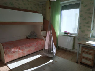 Apartament cu 2 camere, 84 m², Râșcani, Chișinău foto 3