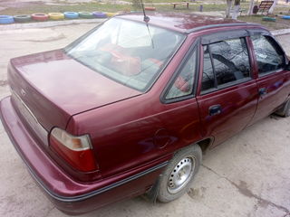 Daewoo Nexia foto 1