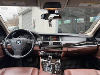 BMW 5 Series foto 11