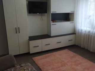 Apartament cu 2 camere, 56 m², Buiucani, Chișinău foto 2