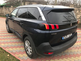 Peugeot 5008 foto 3