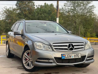 Mercedes C-Class