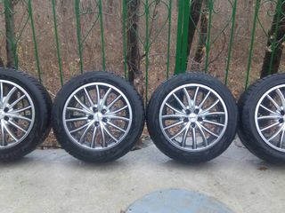 зимние шины Brigestone 255/45 R18 foto 5