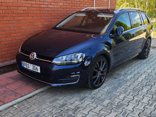 Volkswagen Golf foto 1