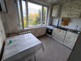 Apartament cu 1 cameră, 35 m², Botanica, Chișinău foto 10