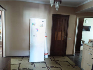 Apartament cu 3 camere, 82 m², Centru, Bălți foto 9