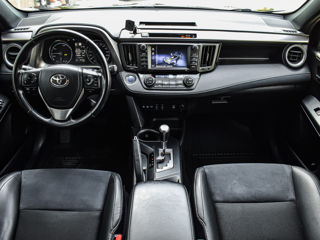 Toyota Rav 4 foto 1