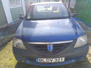 Dacia Logan foto 2