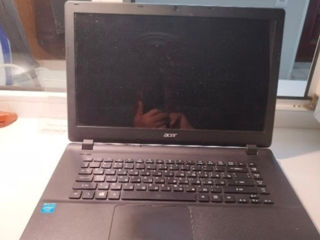 Schimb acer aspire  15,6" 4/128gb . 10/10