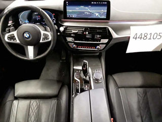 BMW 5 Series foto 3