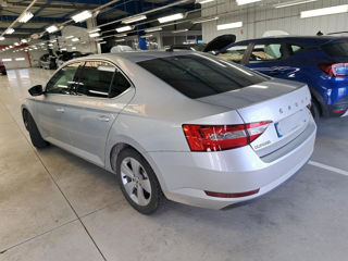 Skoda Superb foto 4