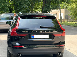 Volvo XC60 фото 3