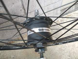 Set roti 28 Shimano Nexus 8 și dinam Nexus foto 4