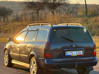 Opel Astra foto 2