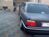 BMW 7 Series foto 3