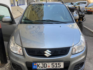 Suzuki SX4 foto 6