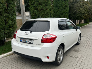 Toyota Auris foto 6