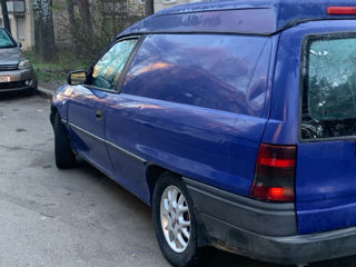 Opel Astra foto 4