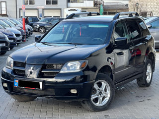 Mitsubishi Outlander foto 4