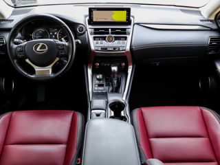 Lexus NX Series foto 1