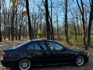 BMW 5 Series foto 5