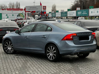 Volvo S60 foto 5