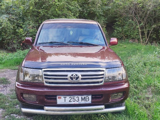 Toyota Land Cruiser foto 2