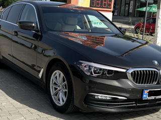 BMW 5 Series foto 9