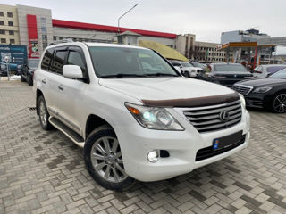 Lexus LX Series foto 4