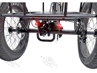 Tricicletă electrică HOT-BIKE