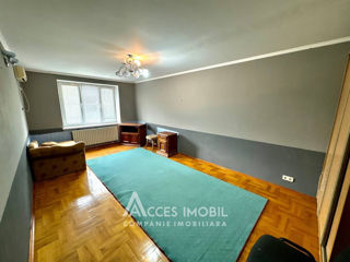 Apartament cu 3 camere, 90 m², Buiucani, Chișinău foto 5