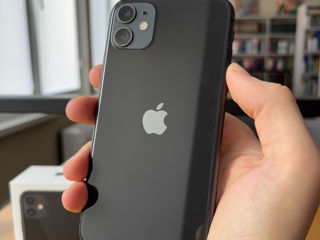 iPhone 11 64 gb foto 2