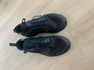 Nike Air huarache triple black foto 3