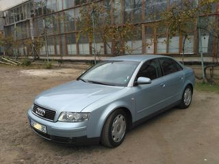 Audi A4 foto 2