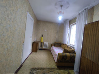 Apartament cu 2 camere, 46 m², Botanica, Chișinău foto 2