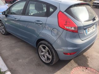 Ford Fiesta foto 6