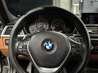 BMW 3 Series foto 7