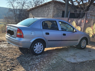 Opel Astra foto 4