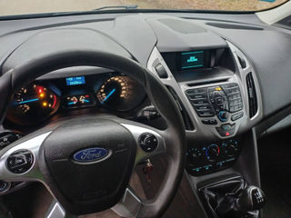 Ford Transit Connect foto 8