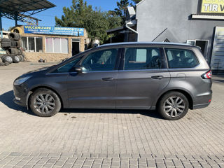 Ford Galaxy foto 9