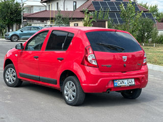 Dacia Sandero foto 4