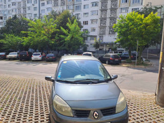 Renault Grand Scenic foto 7