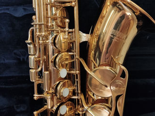 Saxofon Alto Yamaha 275  japonez.