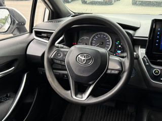 Toyota Corolla фото 9